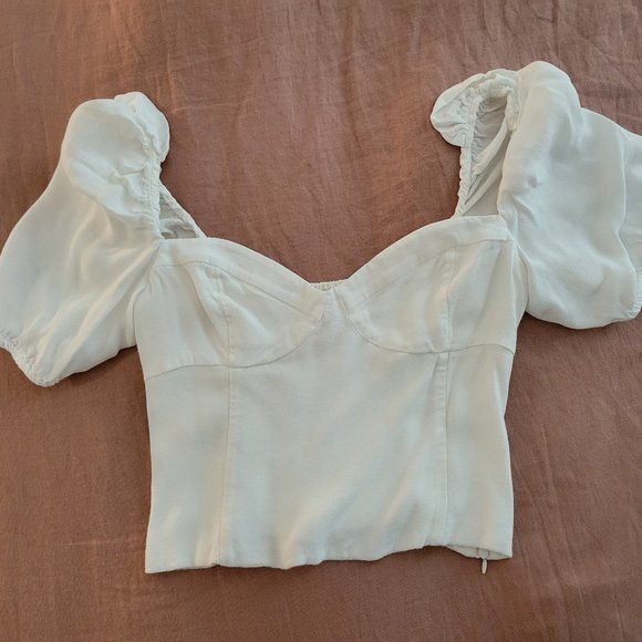 Wilfred Tops - Aritzia - Wilfred Novella Shortsleeve Blouse